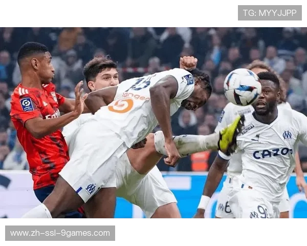 里昂1-0前进之鹰，欧联杯防守稳固仅失两球